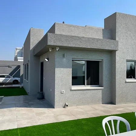 משהו בהגושרים- אירוח בגליל Villa Exterior photo
